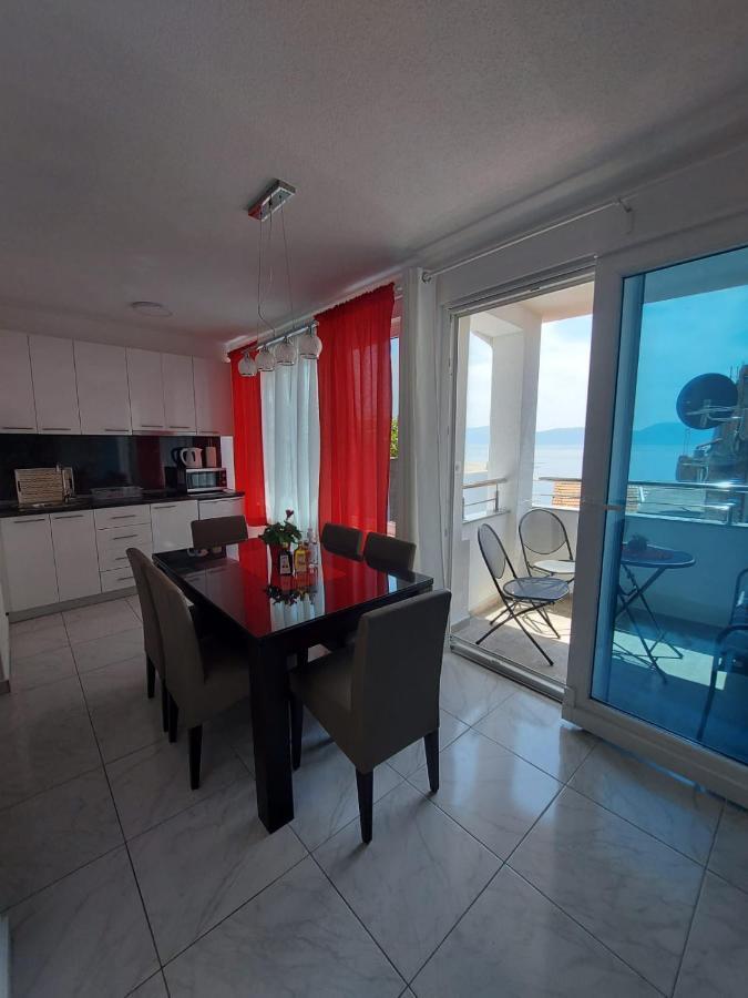 Sea Star Apartment กราดัซ ภายนอก รูปภาพ